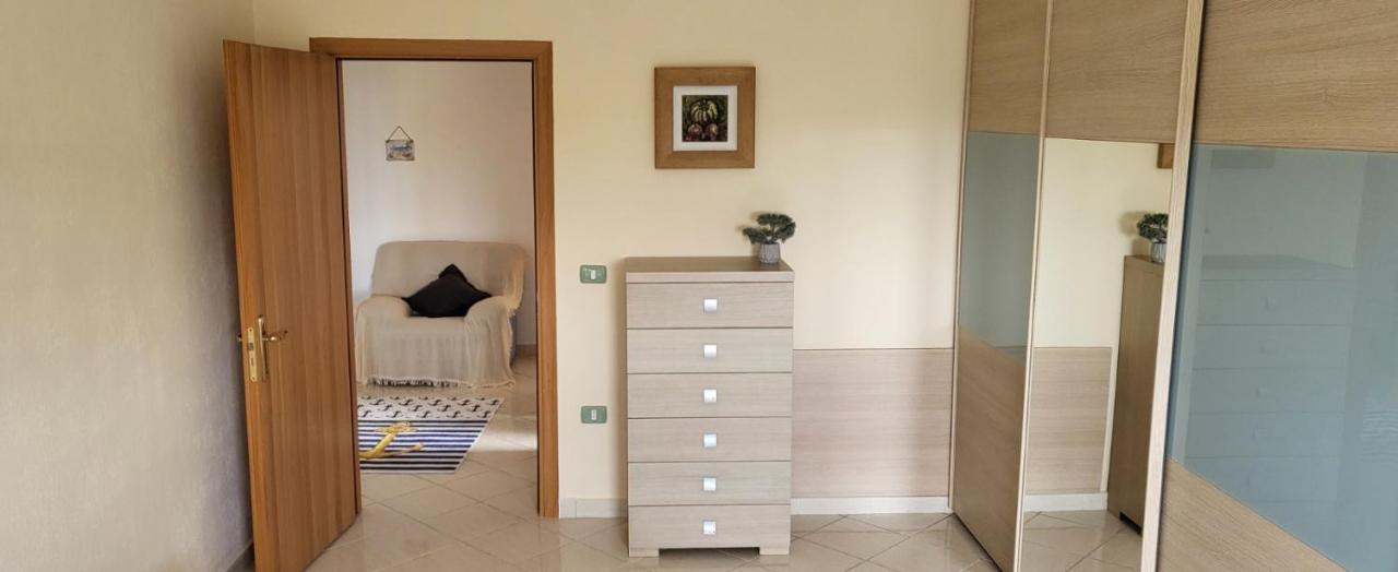 Bellissima Casa Al Mare Con Vista Mozzafiato Apartment Golem (Tirana)