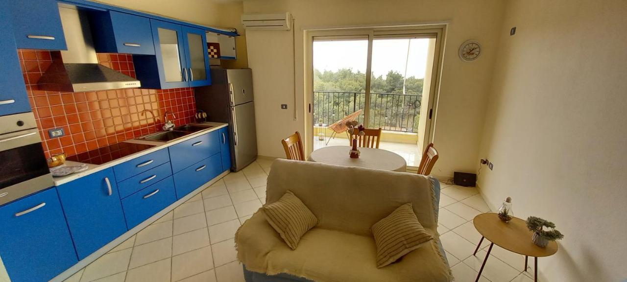 Bellissima Casa Al Mare Con Vista Mozzafiato * Golem (Tirana)
