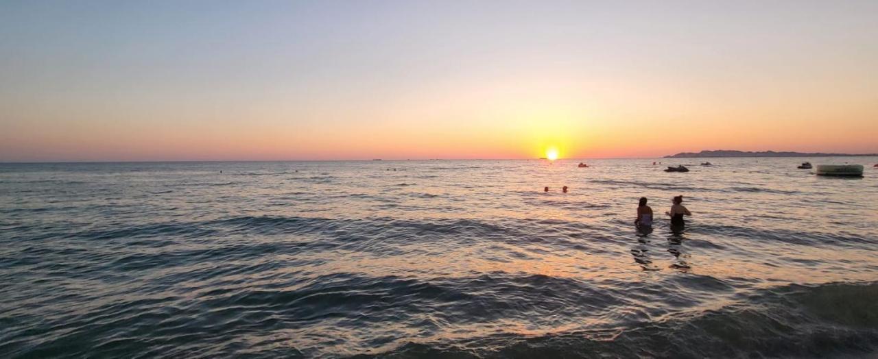 Bellissima Casa Al Mare Con Vista Mozzafiato Golem (Tirana)
